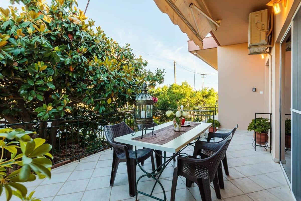 Stylish Seaside Home - Fully Equipped, Big Terrace Kalamata Esterno foto