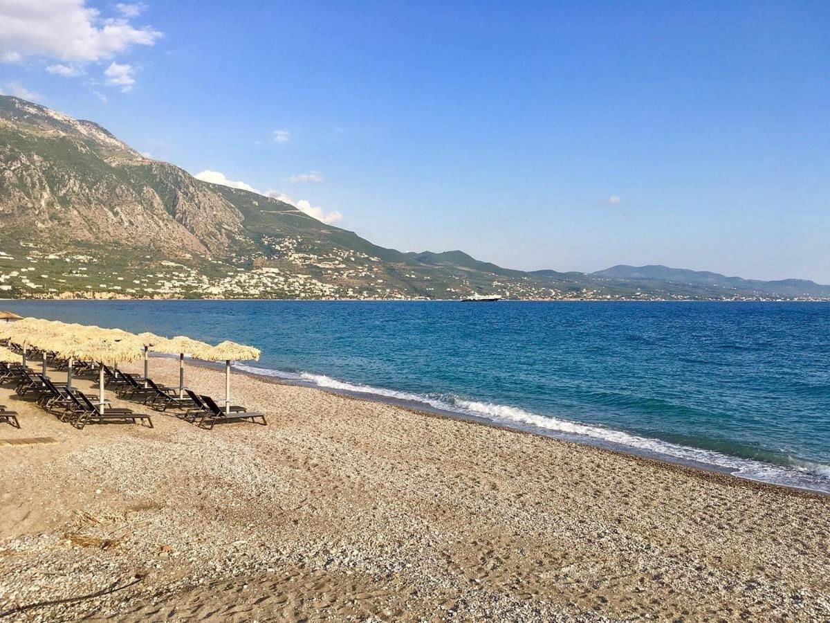 Stylish Seaside Home - Fully Equipped, Big Terrace Kalamata Esterno foto